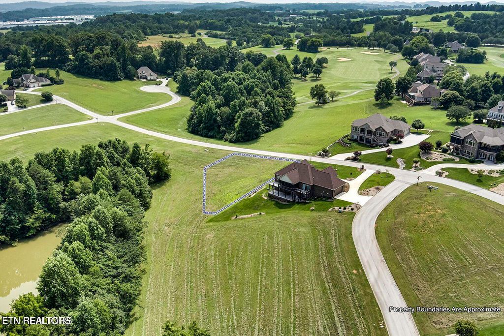 Photo of 149 White Hawk Drive, Vonore, TN 37885 (MLS # 1295276)