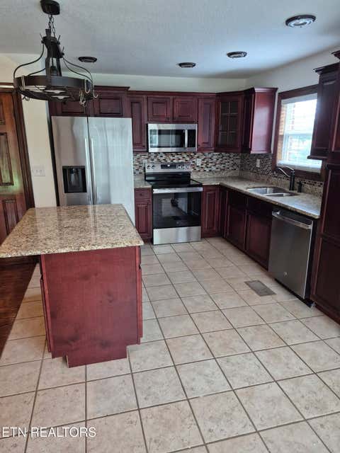 Tiny photo for 109 Brooklyn Circle, Madisonville, TN 37354 (MLS # 1350076)