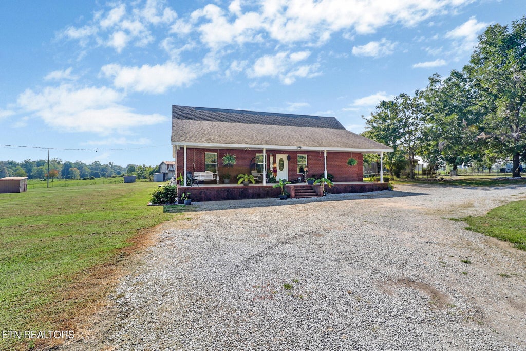 Photo of 279 Smith Rd, Crossville, TN 38571 (MLS # 1354703)