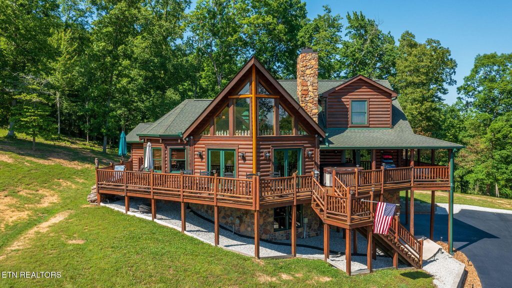 Photo of 539 Thief Neck View Drive, Rockwood, TN 37854 (MLS # 1300084)