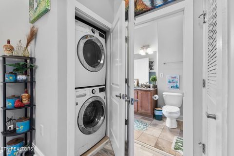 Tiny photo for 445 W Blount Ave #108, Knoxville, TN 37920 (MLS # 1337100)