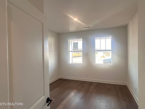 Tiny photo for 471 Ivey Farms Road (Lot 68), Farragut, TN 37934 (MLS # 1329904)