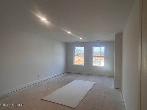 Tiny photo for 471 Ivey Farms Road (Lot 68), Farragut, TN 37934 (MLS # 1329904)