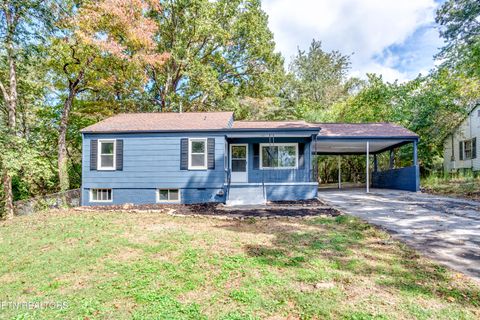 Photo of 514 Akers St, Maryville, TN 37804 (MLS # 1318145)