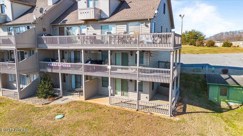 Photo of 470 Deerfield Landiing Rd #8C, LaFollette, TN 37766 (MLS # 1325598)