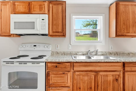 Tiny photo for 328 Doc Norton Rd, Walland, TN 37886 (MLS # 1359497)