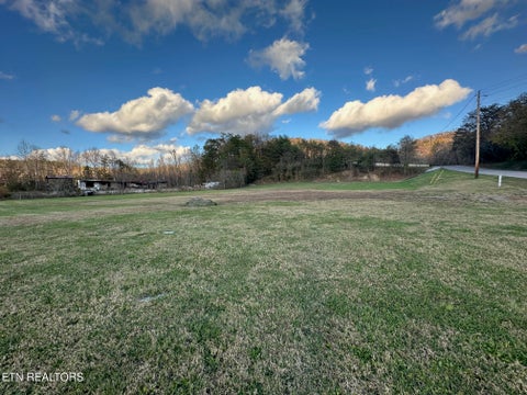 Tiny photo for Highway 25, Rocky Top, TN 37769 (MLS # 1286265)