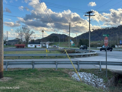 Tiny photo for Highway 25, Rocky Top, TN 37769 (MLS # 1286265)