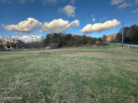 Tiny photo for Highway 25, Rocky Top, TN 37769 (MLS # 1286265)