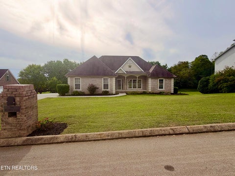 Photo of 209 Meadow Lane, Madisonville, TN 37354 (MLS # 1358538)