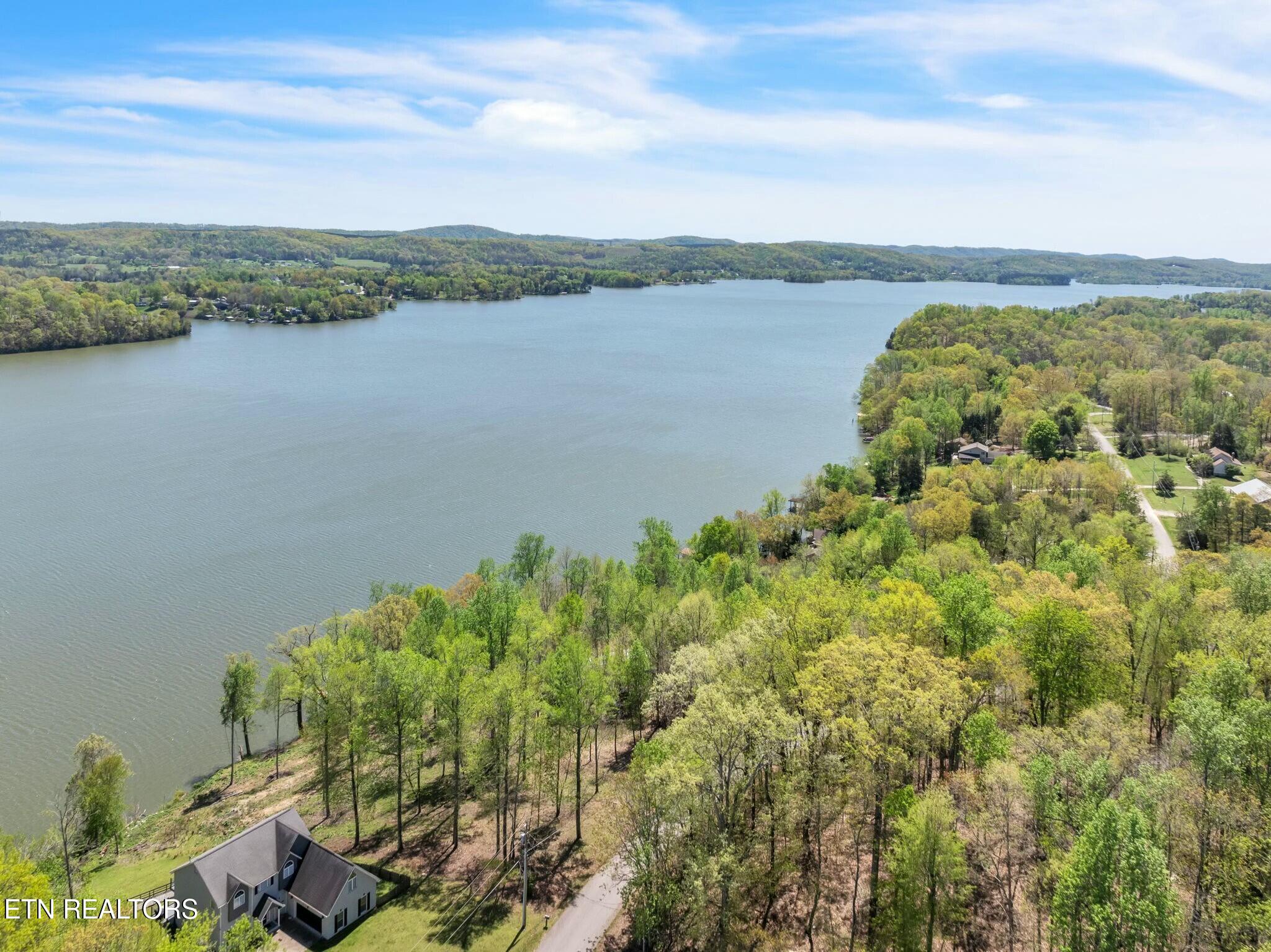 319 Pin Oak Drive