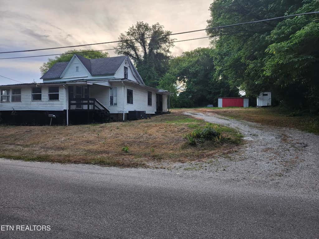 Photo of 722 Hendrickson St, Clinton, TN 37716 (MLS # 1344873)