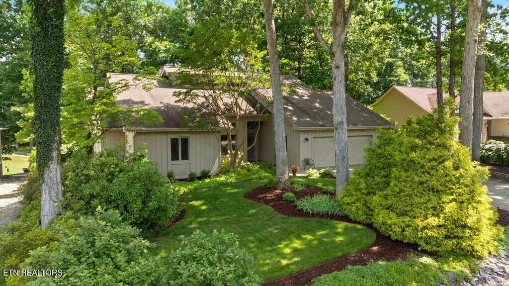 Photo of 112 Oligi Lane, Loudon, TN 37774 (MLS # 1343399)