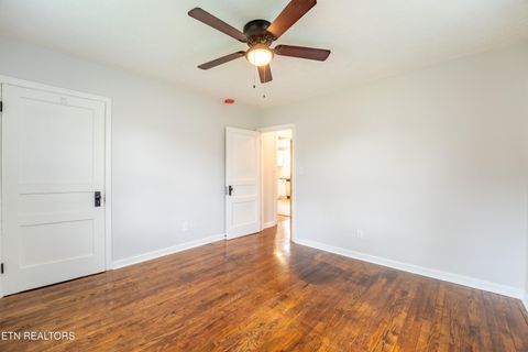 Tiny photo for 2918 Woodbine Ave, Knoxville, TN 37914 (MLS # 1318260)