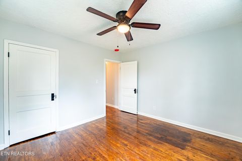 Tiny photo for 2918 Woodbine Ave, Knoxville, TN 37914 (MLS # 1318260)