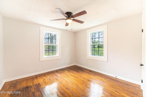 Tiny photo for 2918 Woodbine Ave, Knoxville, TN 37914 (MLS # 1318260)