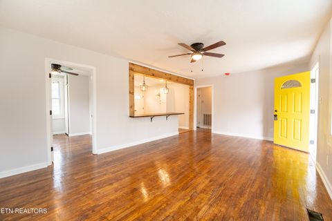 Tiny photo for 2918 Woodbine Ave, Knoxville, TN 37914 (MLS # 1318260)