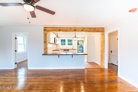 Tiny photo for 2918 Woodbine Ave, Knoxville, TN 37914 (MLS # 1318260)