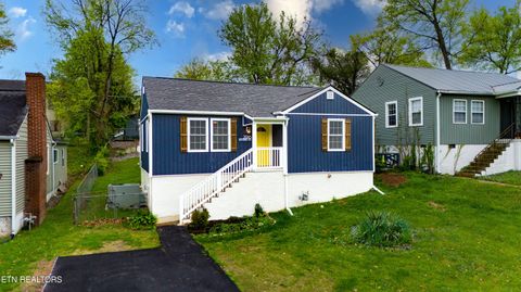 Tiny photo for 2918 Woodbine Ave, Knoxville, TN 37914 (MLS # 1318260)