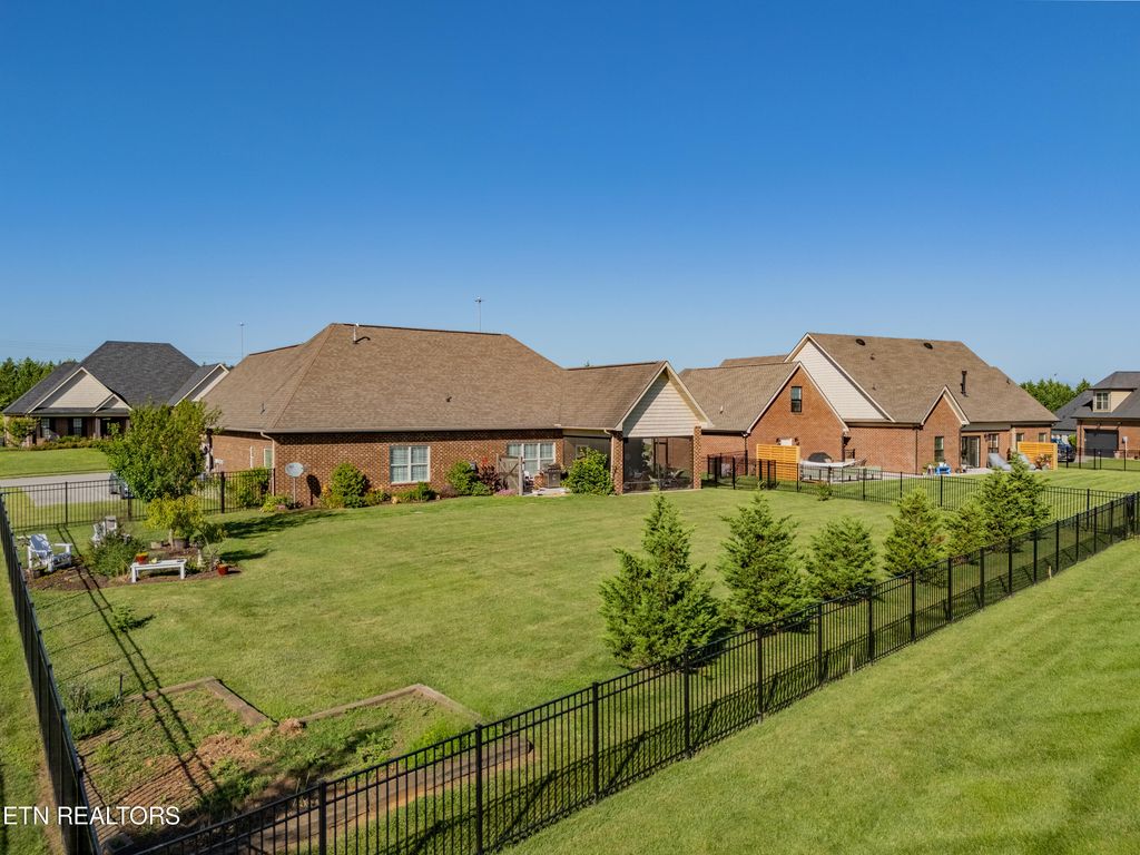 Photo of 1413 Edenbridge Drive, Alcoa, TN 37701 (MLS # 1265798)