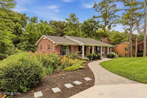 Tiny photo for 8130 Ainsworth Drive, Knoxville, TN 37909 (MLS # 1349736)