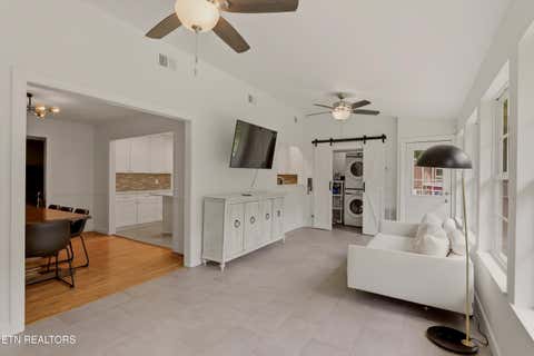 Tiny photo for 8130 Ainsworth Drive, Knoxville, TN 37909 (MLS # 1349736)
