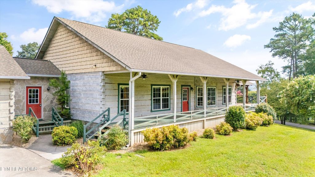 Photo of 1793 Cherokee Drive, Bean Station, TN 37708 (MLS # 1312953)