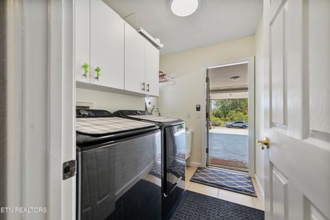 Tiny photo for 205 Lexington Place, Sevierville, TN 37862 (MLS # 1317729)
