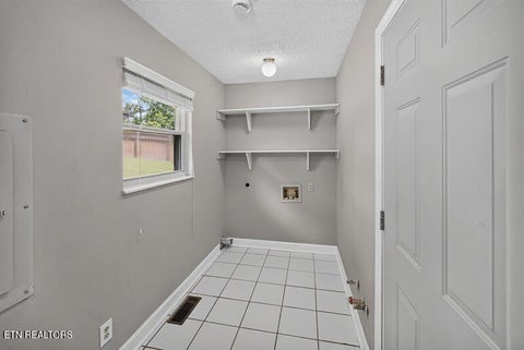 Tiny photo for 1221 Southbreeze Circle, Knoxville, TN 37919 (MLS # 1347977)
