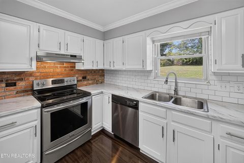 Tiny photo for 1221 Southbreeze Circle, Knoxville, TN 37919 (MLS # 1347977)