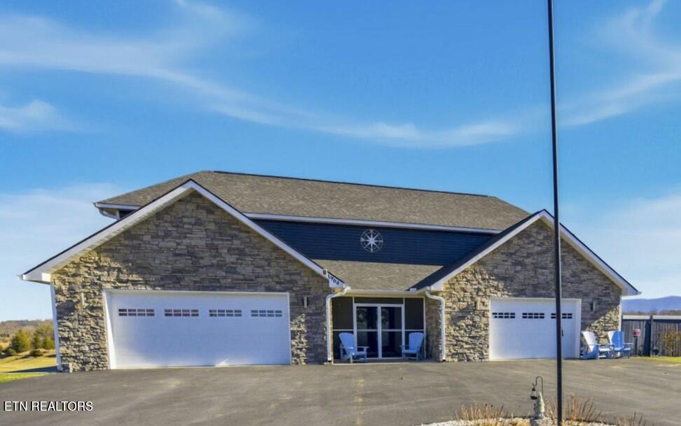 1964 Harbor Hills Drive