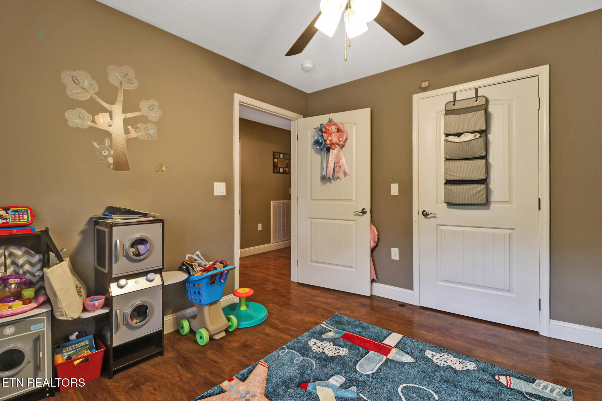 803 Spruce Loop Loop