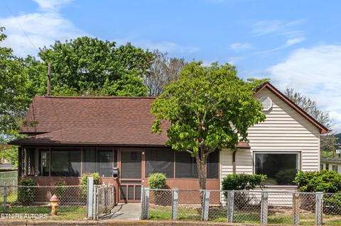 319 Kentucky St Jellico TN 37762