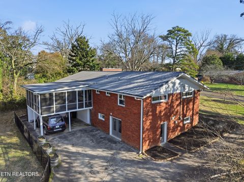 Tiny photo for 301 NW Portsmouth Rd, Knoxville, TN 37909 (MLS # 1328418)