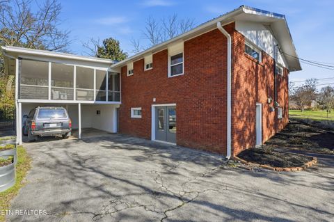 Tiny photo for 301 NW Portsmouth Rd, Knoxville, TN 37909 (MLS # 1328418)
