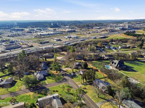 Tiny photo for 301 NW Portsmouth Rd, Knoxville, TN 37909 (MLS # 1328418)