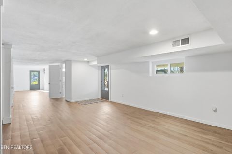 Tiny photo for 301 NW Portsmouth Rd, Knoxville, TN 37909 (MLS # 1328418)