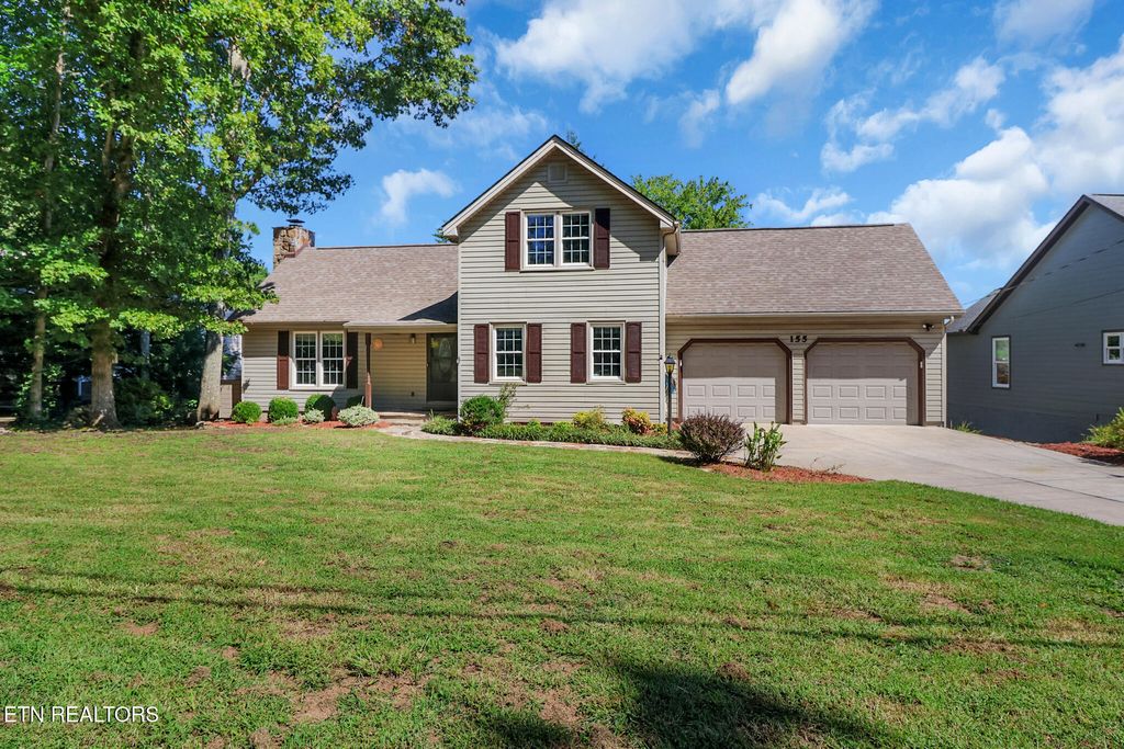 Photo of 155 Dovenshire Drive, Crossville, TN 38558 (MLS # 1313844)