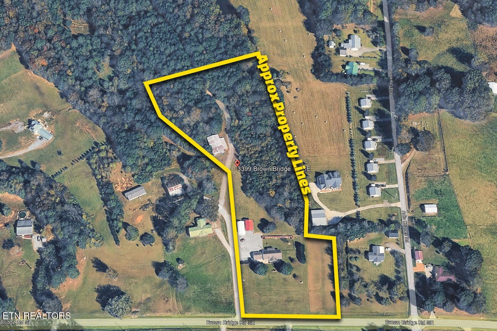 Photo of 3399 SE Brown Bridge Rd Rd, Dalton, GA 30720 (MLS # 1354381)