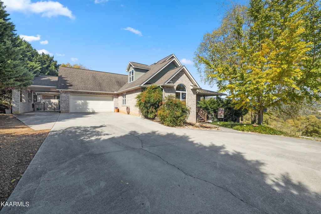 Photo of 202 Sierra Lane, Blaine, TN 37709 (MLS # 1208421)