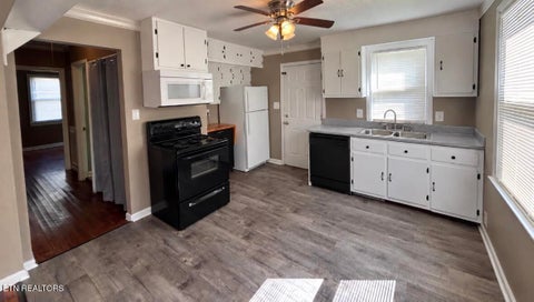 Tiny photo for 3410 Feathers St, Knoxville, TN 37920 (MLS # 1357608)