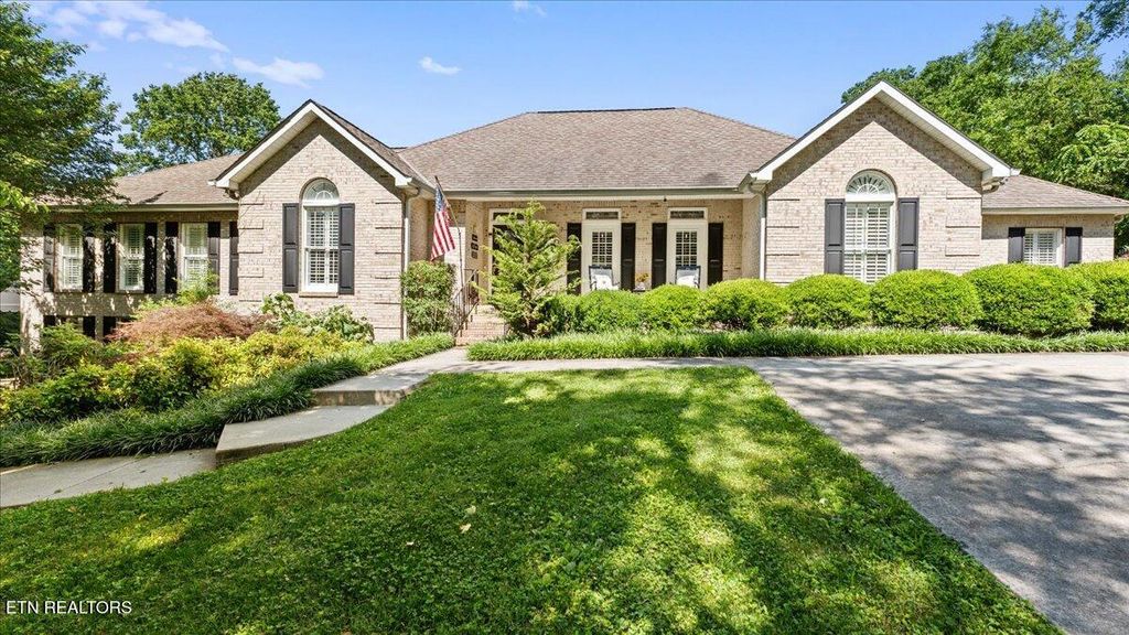 Photo of 1411 Wood Creek Drive, Athens, TN 37303 (MLS # 1325273)