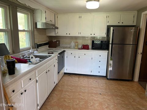 Tiny photo for 3528 Highway 61, Luttrell, TN 37779 (MLS # 1316516)