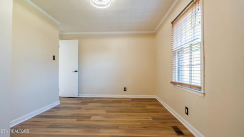 Tiny photo for 6025 Glennifer Lane, Knoxville, TN 37918 (MLS # 1323205)