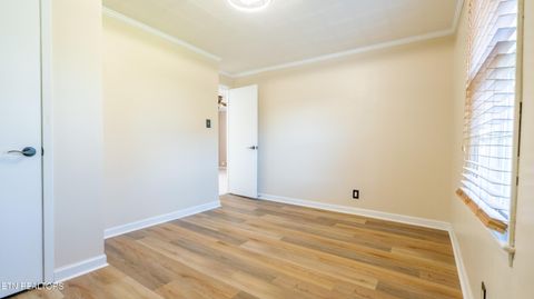 Tiny photo for 6025 Glennifer Lane, Knoxville, TN 37918 (MLS # 1323205)