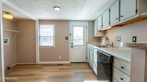 Tiny photo for 6025 Glennifer Lane, Knoxville, TN 37918 (MLS # 1323205)