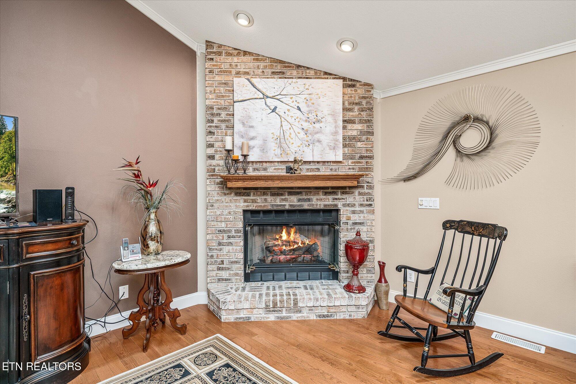 114 Bent Oak Terrace