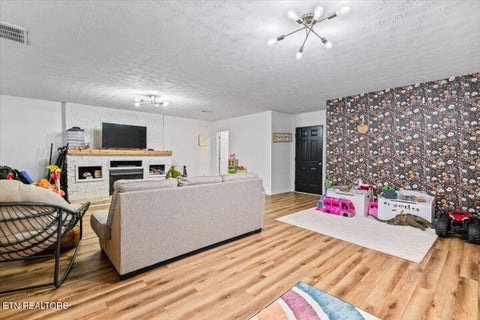 Tiny photo for 136 Grace Circle, Clinton, TN 37716 (MLS # 1350300)