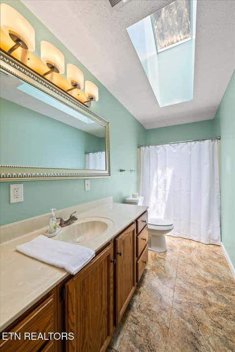 Tiny photo for 136 Grace Circle, Clinton, TN 37716 (MLS # 1350300)