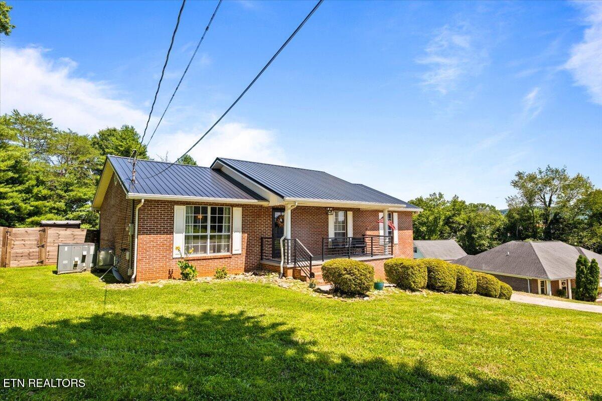 136 Grace Circle